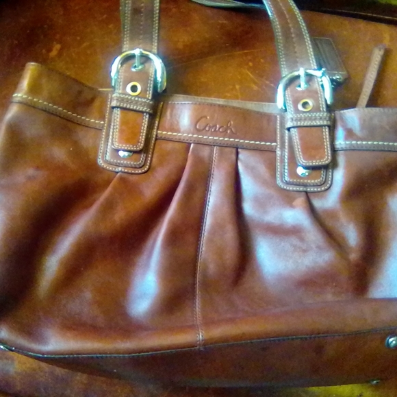 - Brown Coach Soho Pleated Large Leather Zip Tote F13732 - Picture 14 of 16
